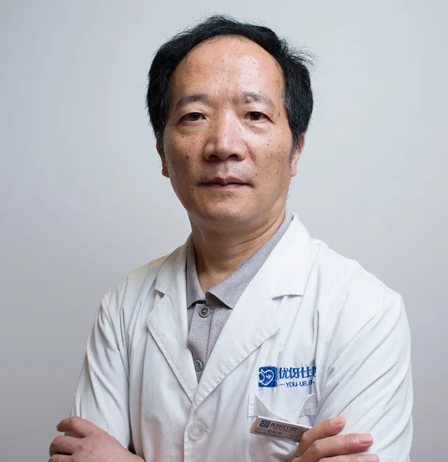 邹明华